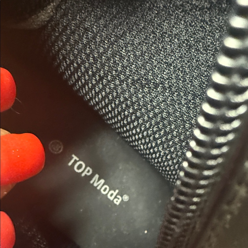 TOP Moda Black Textured Handbag